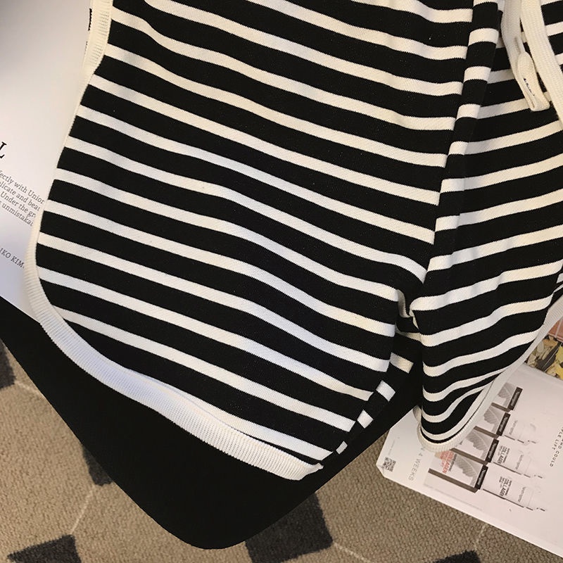 Quần Đùi Thể Thao Kẻ Sọc Thời Trang Cổ Điển 185256 Quần Short Lưng Cao Ống Rộng Thoải Mái Cá Tính