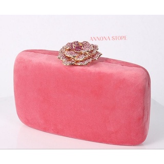 CLUTCH NHUNG KHÓA HOA ĐÍNH ĐÁ