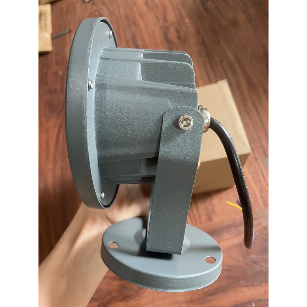 Đèn chiếu cây, đèn rọi 9w sân vườn