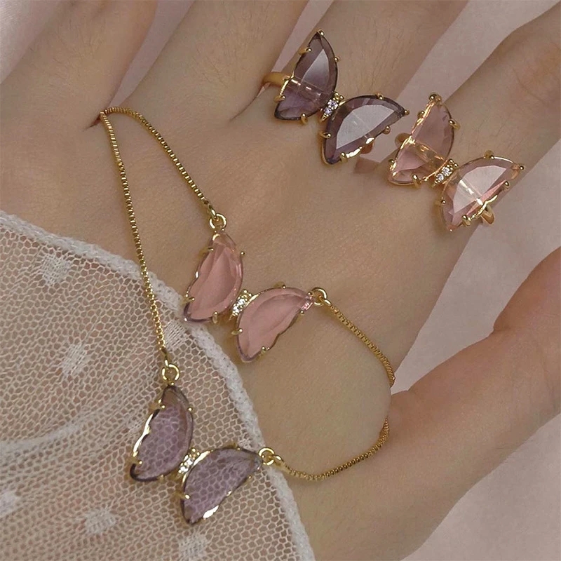 Dây chuyền choker mặt hình bướm đính đá pha lê giả bằng thủy tinh thời trang Hàn Quốc làm quà Valentine cho bạn nữ