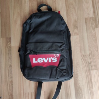Balo Levis màu đen size vừa