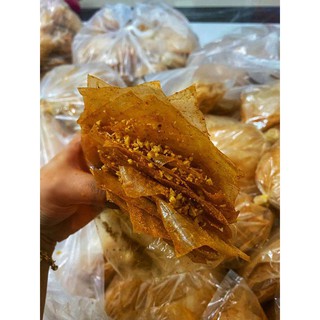 Bánh tráng muối tỏi nhuyễn siêu cay, siêu thơm