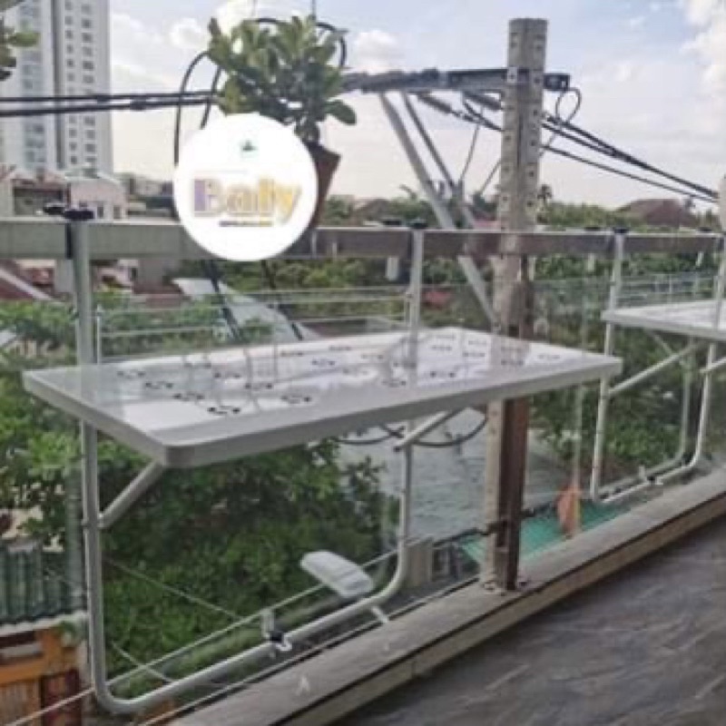 Bàn treo ban công gập gọn, nâng chỉnh độ cao, chất liệu sắt mạ kẽm, sơn tĩnh điện 40x80 cm