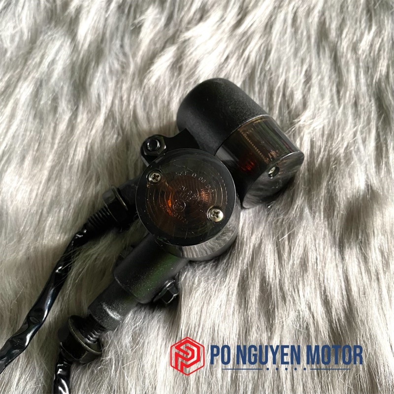 ĐÈN XI NHAN LIGHT BLACK CHO CÁC DÒNG XE CLASSIC