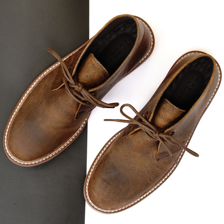 Giày boot nam da sáp cổ lửng màu nâu CHUKKA, giày da thật cổ điển TONKIN