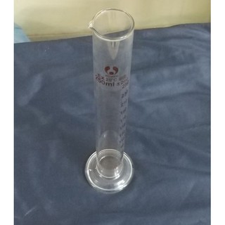 Ống đong thủy tinh 250ml