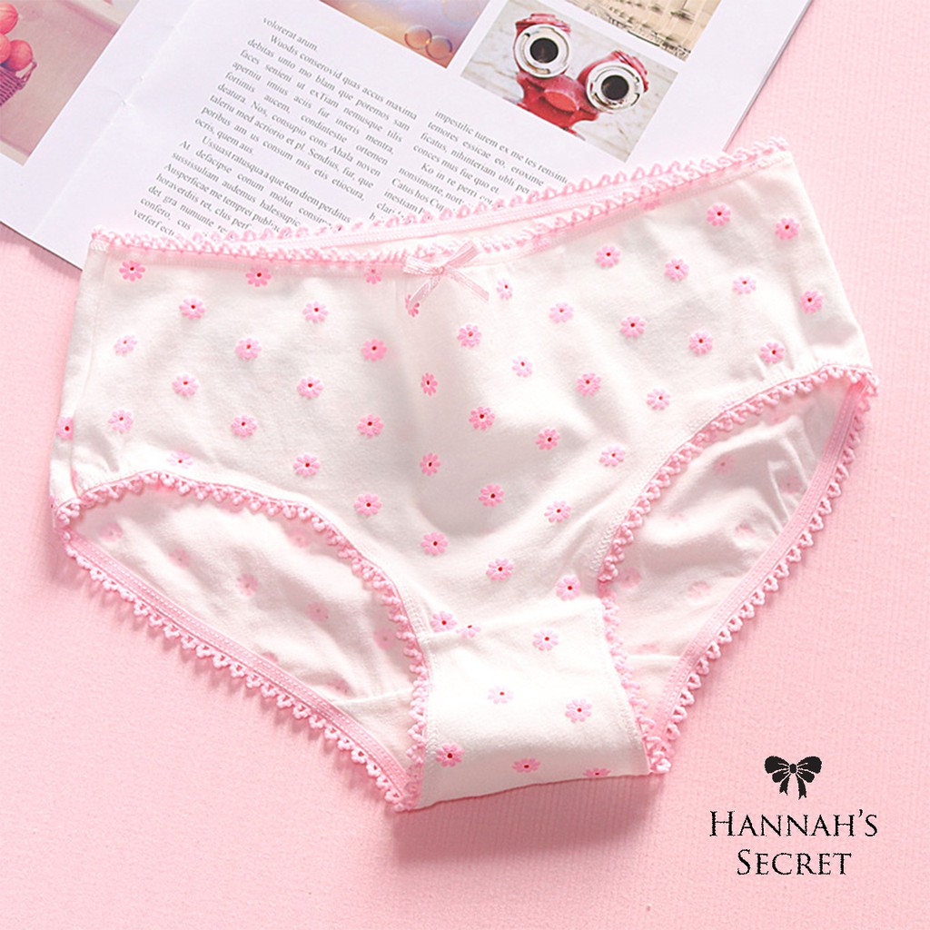Quần lót cotton hoa cúc nhí siêu cute | BigBuy360 - bigbuy360.vn