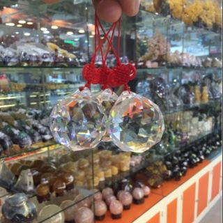 Cầu đa giác pha lê trắng giác