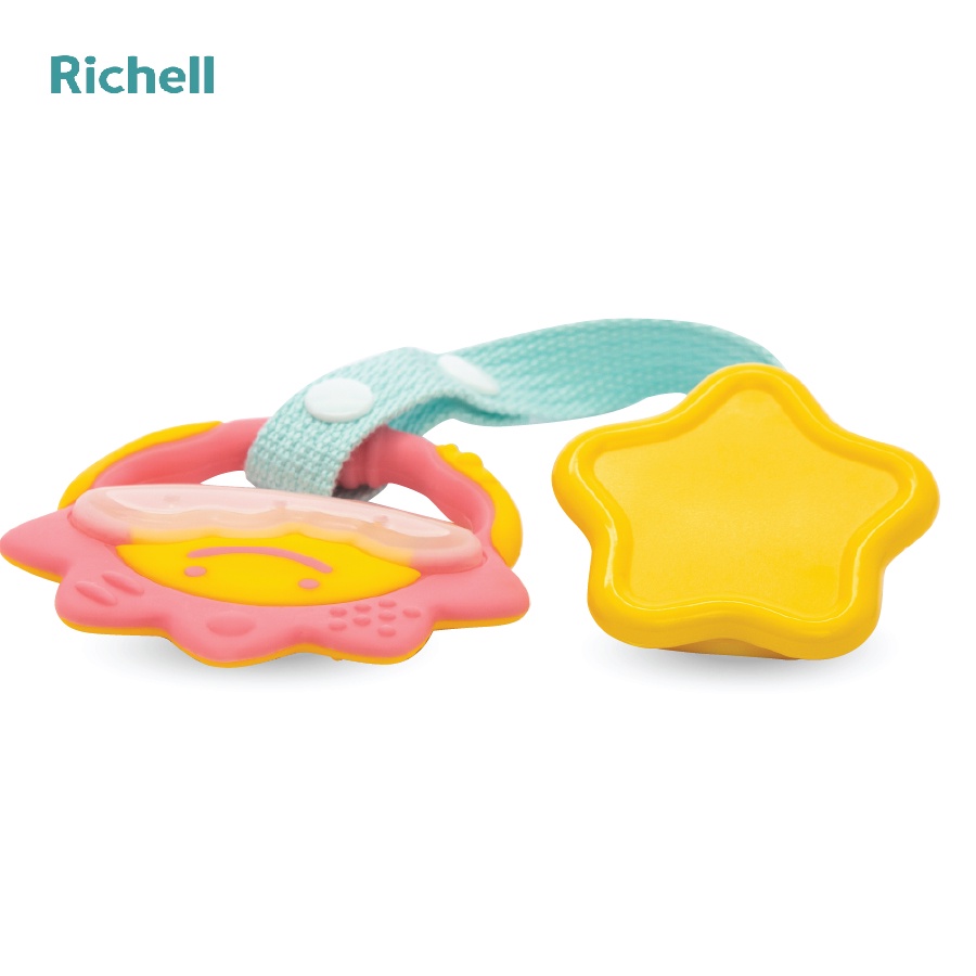 Xúc xắc gặm nướu Richell tròn có dây đeo (hồng)