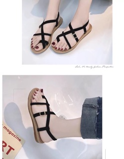 Sandal xỏ ngón