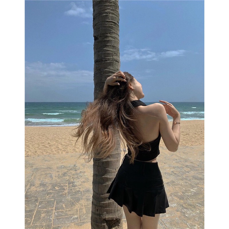 Áo croptop kiểu hở lưng cổ bẻ phối cúc phong cách gợi cảm màu đen trắng | BigBuy360 - bigbuy360.vn