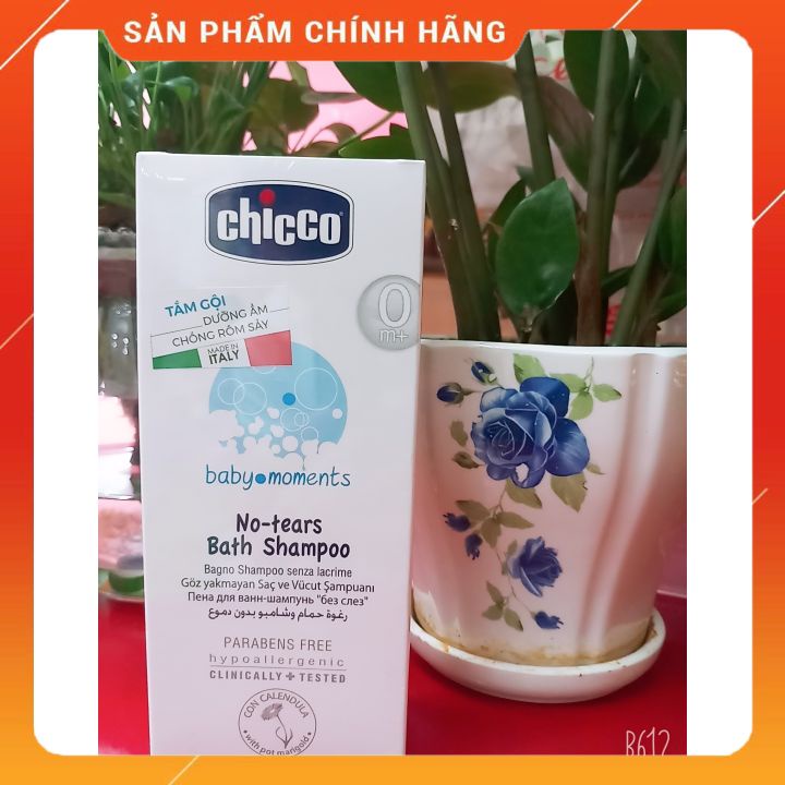 Sữa tắm Chiết Xuất Hoa Cúc 0M+ Chicco 200ml