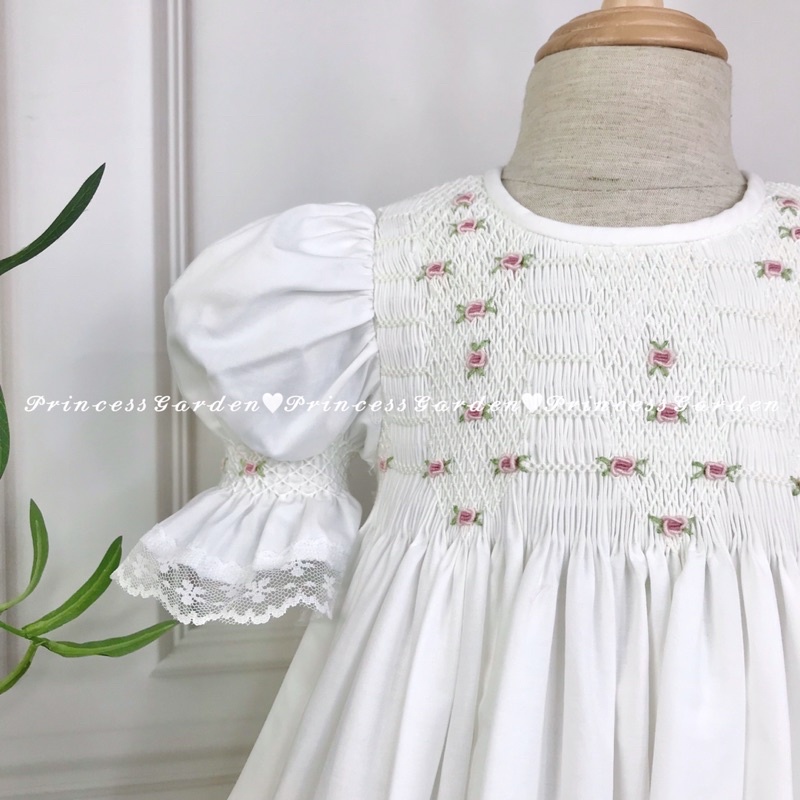 ĐẦM SMOCK TRẮNG SIÊU PHẦM FULL BOX