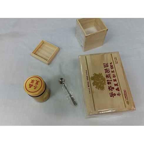 [SALE LỚN] Bột Đông Trùng Hạ Thảo KGS Royal Gold hộp 180g (90g x 2lọ)