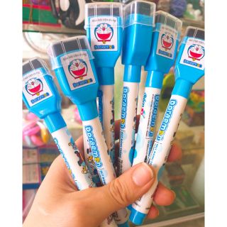 Bút lông bảng trắng Doraemon có đầu xóa WB016