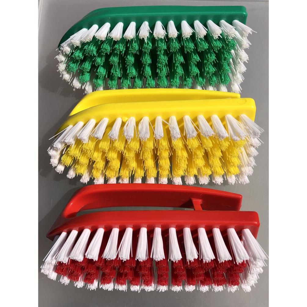 BÀN CHẢI NHỰA CỨNG CHÀ SÀN GIẶT ĐỒ &lt;HÀNG CÔNG TY&gt;