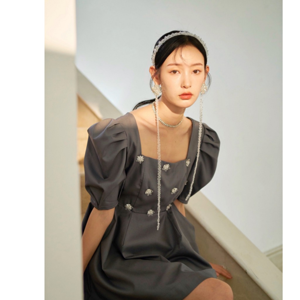[ HV612 ] Váy Ngắn Phong Cách Hepburn , Eo cao , Cổ Vuông , Model Hàn Quốc mới nhất 2021.