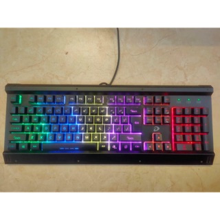 Bàn phím giả cơ cũ dareu LK 145 tặng kèm chuột fuhlen L102