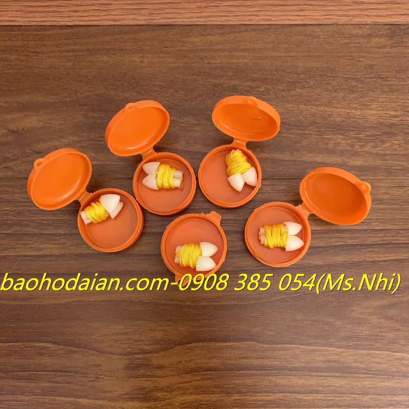 Nút tai bịt chống ồn 1 tầng kèm hộp đựng P30 (combo 10 hộp)