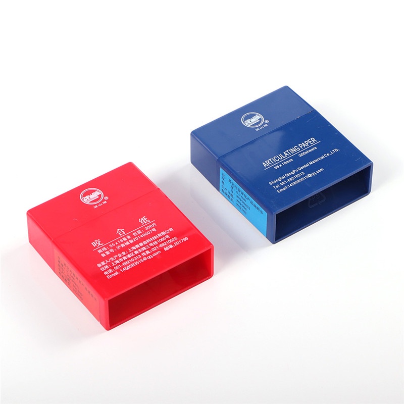 Hộp 300 Tờ Giấy Cách Ly Màu Đỏ/Xanh Dương 55*18m Chuyên Dùng Trong Nha Khoa