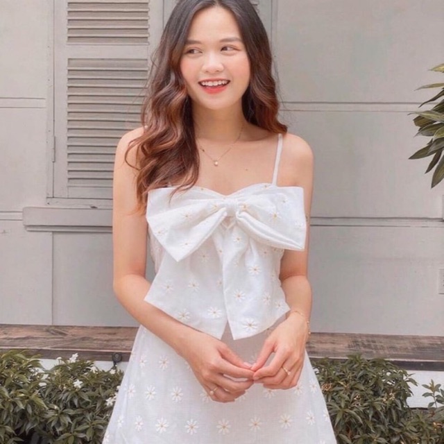 Váy 2 dây nơ ngực hở lưng