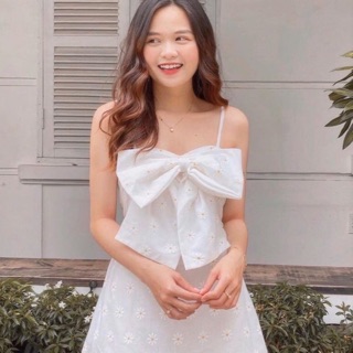 Váy 2 dây nơ ngực hở lưng