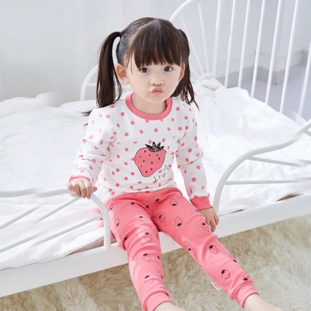 Bộ mặc nhà cho bé