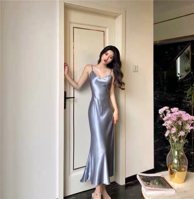 (Ảnh thật)(sẵn xám xanh S, vàng M) Váy maxi 2 dây dáng dài xoè đuôi cá cổ V sexy siêu sang chất lụa mềm