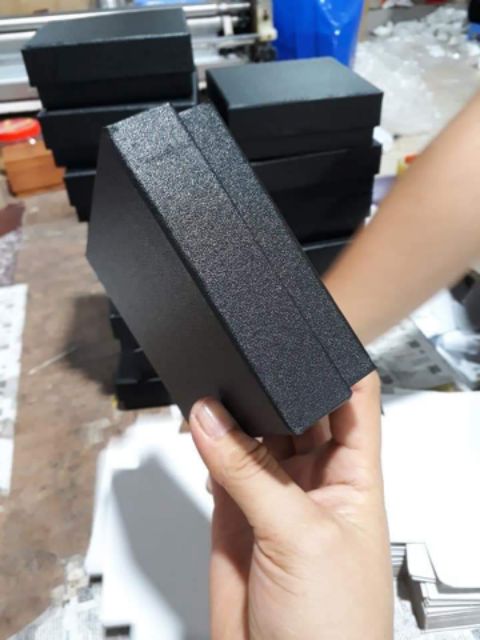 Hộp đựng hoa cài áo