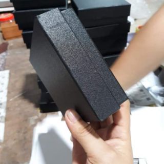 Hộp đựng hoa cài áo