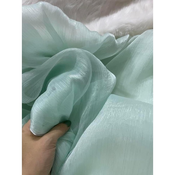 Vải Tơ gân, Vải voan gân sợi óng ánh dùng lên đầm thời trang sự kiện