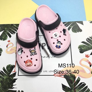 Dép sục Cross chất dày dặn Hàng Quảng Châu  ( GIẢM GIÁ 70% CÒN 100k) mẫu dán ngẫu nhiên