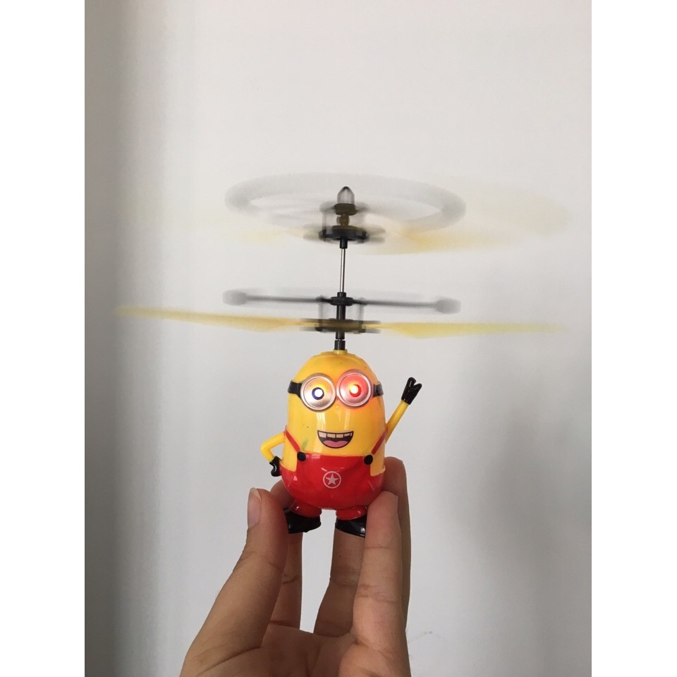 Drone minion bay cảm ứng