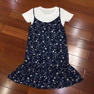 Set yếm hoa nhí ullzzang - còn vàng