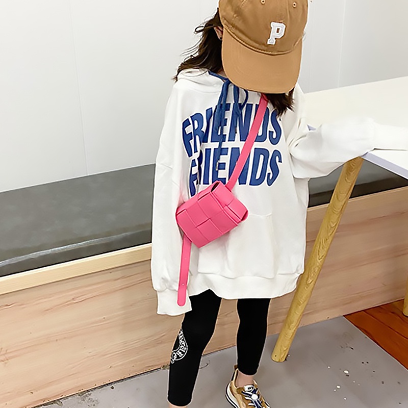 Túi Đeo Chéo Vai Trẻ Em Thiết Kế Dễ Phối Đồ Phong Cách AKKU