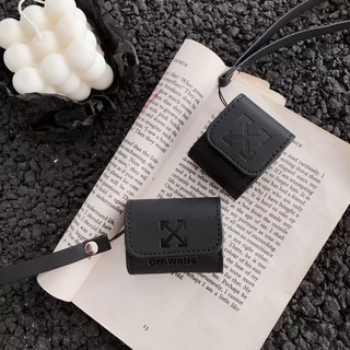 Vỏ bảo vệ hộp sạc tai nghe Airpods 1 / 2 / 3 / Pro bằng da họa tiết logo Off-White