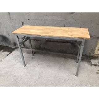 Bàn gấp chân sắt mặt gỗ tự nhiên (cao su)