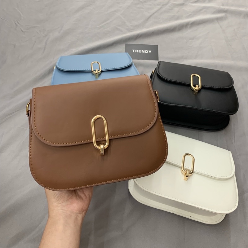 Túi đeo chéo nhỏ thời trang Hàn Quốc nữ tính hot trend Osaka