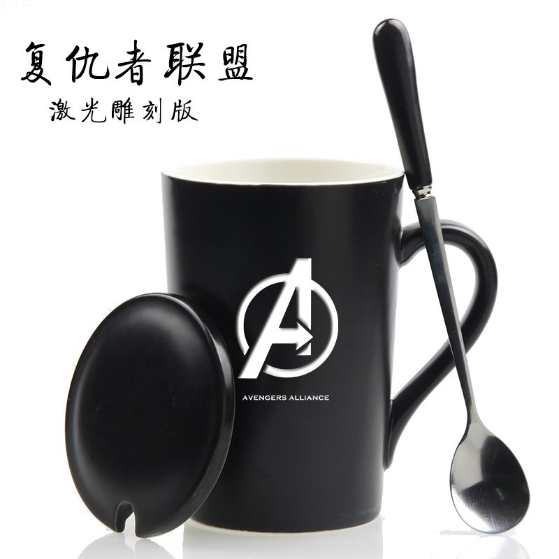 Cốc Sứ Uống Nước Có Nắp Và Muỗng In Hình logo Marvel Avengers 3