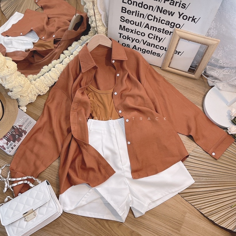 SET 3 MÓN : ÁO LÓT 2 DÂY NÂU + ÁO SƠ MI NÂU + QUẦN SHORT TRẮNG