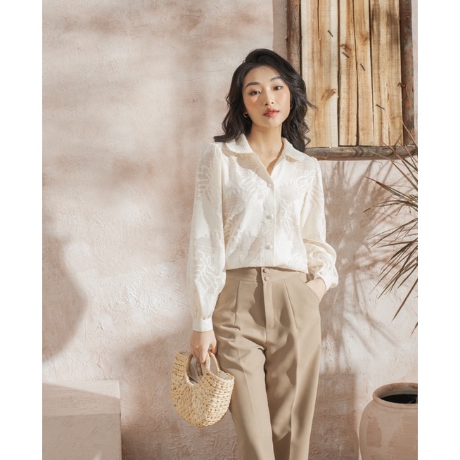 ZIEL Sơ mi cổ tròn hoạ tiết thêu nổi