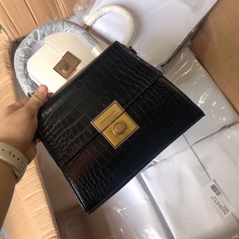 Túi quai xách đeo chéo Cnk tag vàng đồng