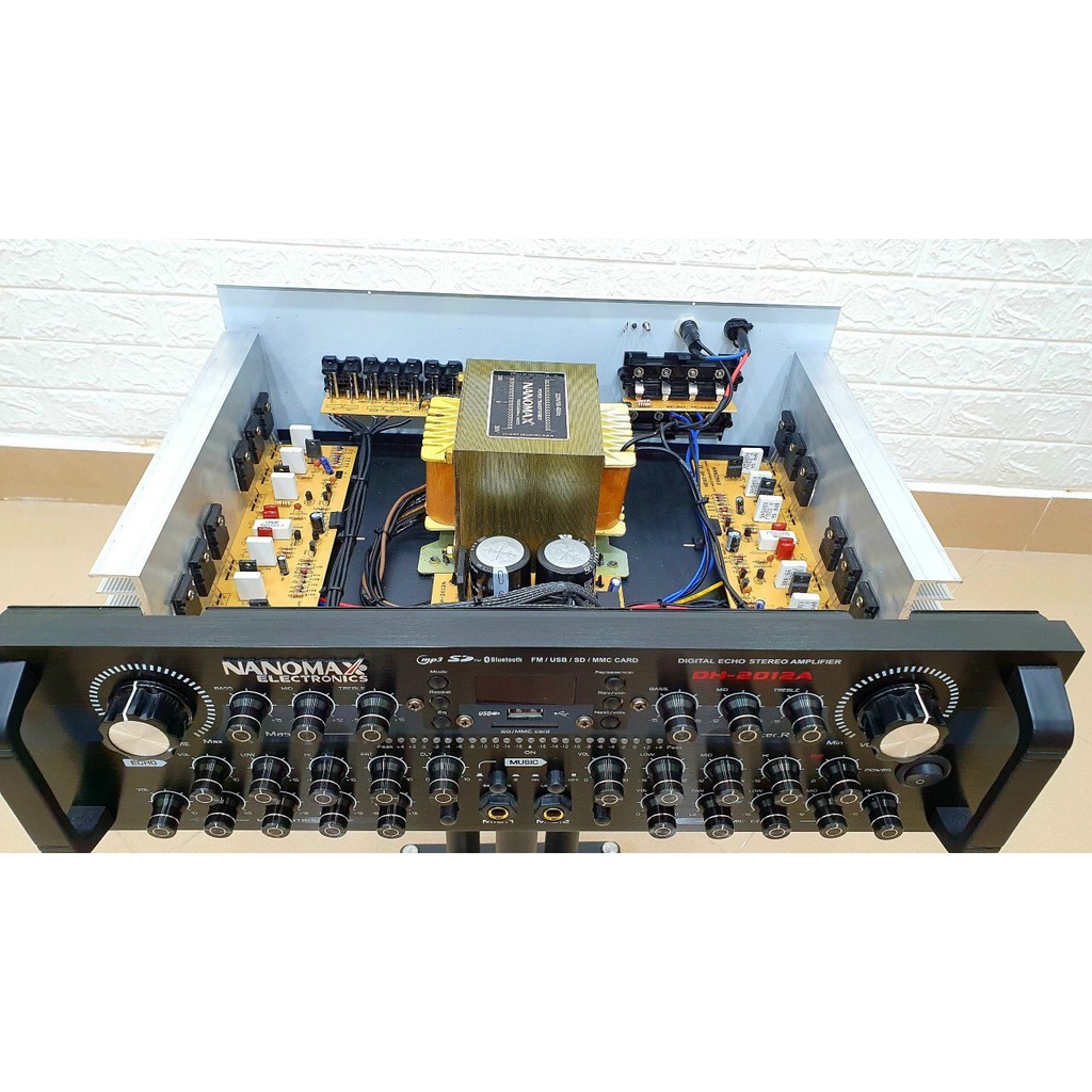 AMPLY KARAOKE NANOMAX DH-2012A