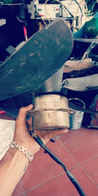 Quạt Nóng điều hòa..có cả cánh.27w.