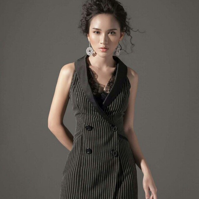 ĐẦM BODY SỌC CỔ VEST PHỐI REN