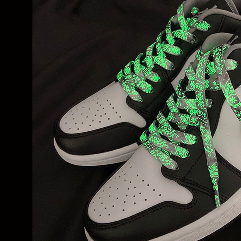 Dây Giày Màu Gradient Dạ Quang Độc Đáo