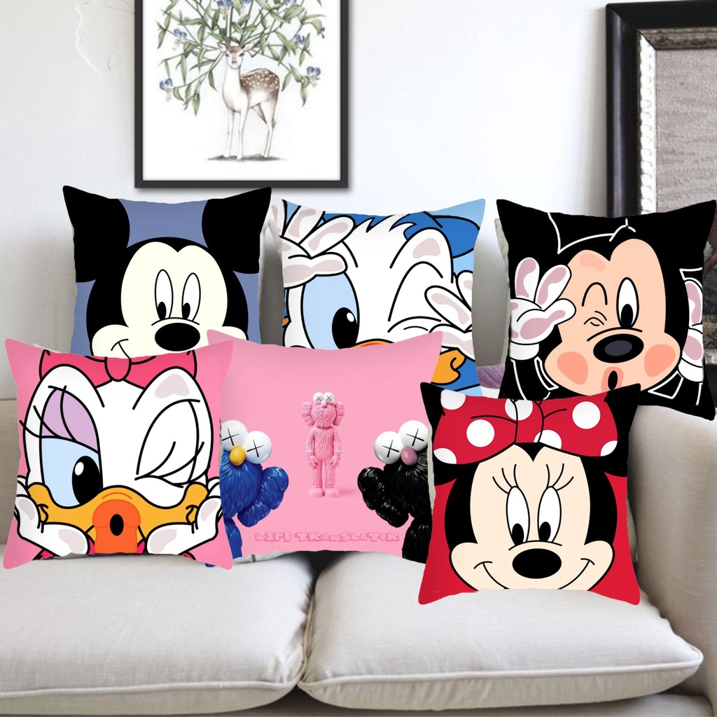 Gối Tựa Sofa, Gối Trang Trí Kích Thước 40x40 Cm Hình Nhân Vật Hoạt Hình Siêu Đáng Yêu