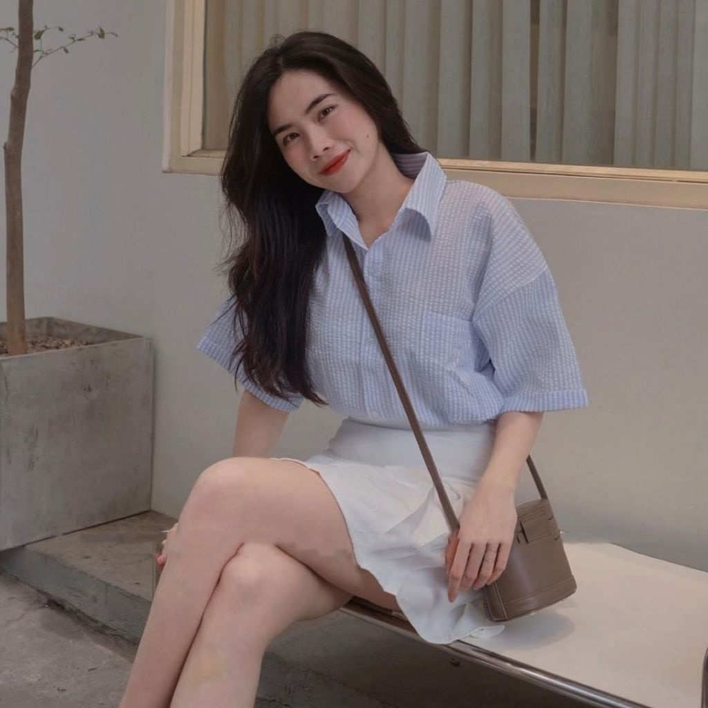 Áo sơ mi nữ kẻ tay lỡ form rộng Hada, chất vải xốp đẹp không nhăn SM06