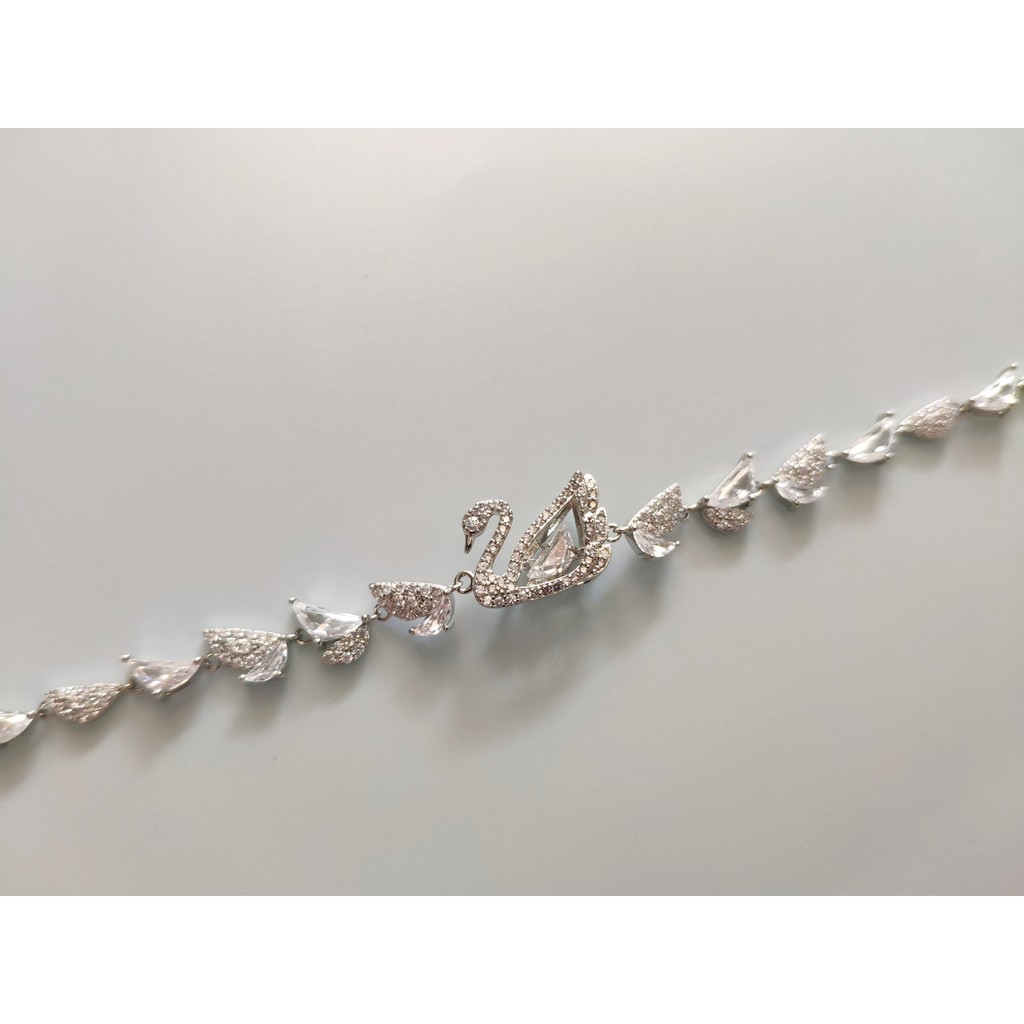 Vòng đeo tay phối thiên nga thời trang cao cấp cho nữ