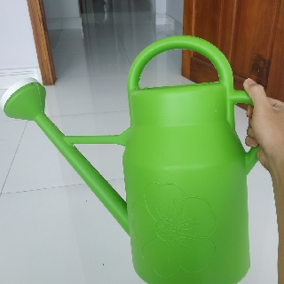 Bình tưới cây cầm tay 8 lít